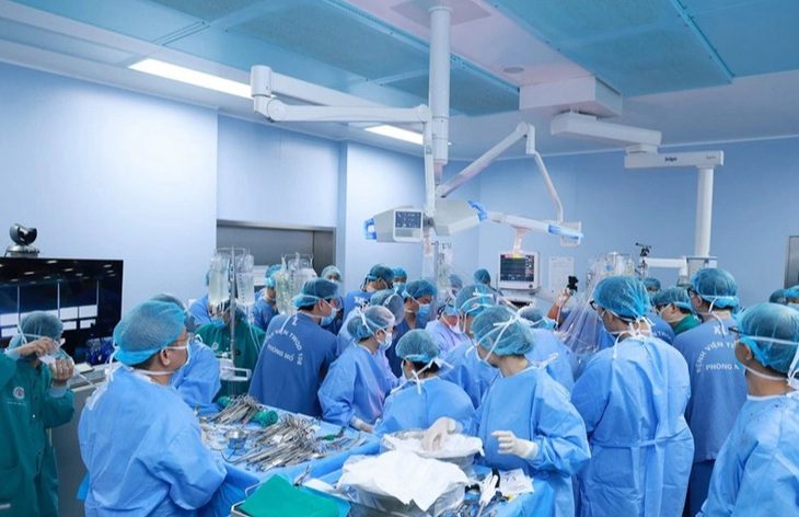base64-1732844159288807867373 Chàng trai 20 tuổi hiến tạng, hai bệnh viện ‘thần tốc’ lấy - ghép tạng cứu người - Ảnh 1.