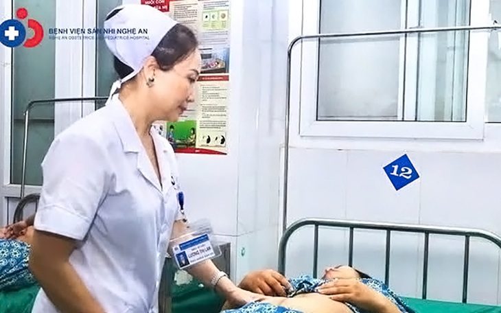 Chèn bóng vào tử cung cứu sản phụ băng huyết sau sinh do đờ tử cung - Ảnh 1. Chèn bóng vào tử cung cứu sản phụ băng huyết sau sinh do đờ tử cung - Ảnh 1.
